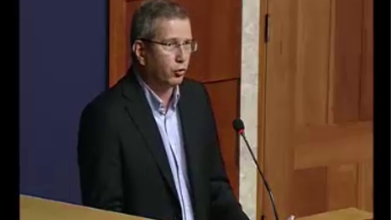 O tema da droga “não deve ser escondido e deve suscitar discussão”