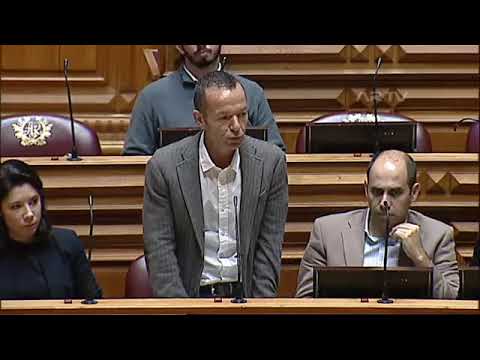 Ernesto Ferraz: "É ao governo regional que cabe gerir os monumentos patirmoniais"