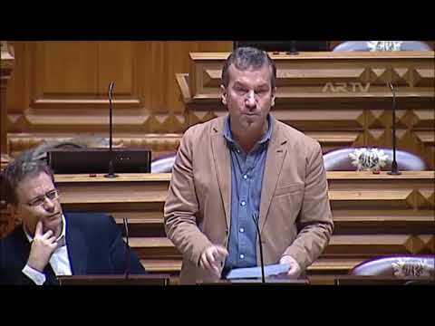 Paulino Ascenção:"Tornar acessíveis os serviços bancários como serviços públicos"